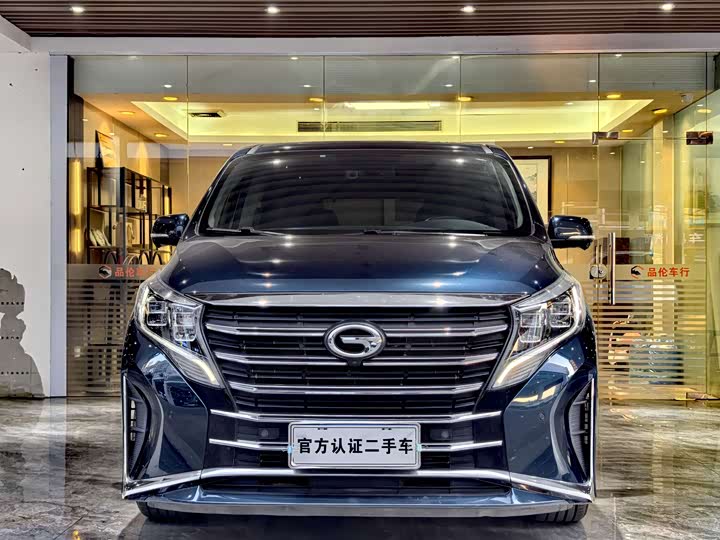 Фото 2 - GAC Trumpchi M8