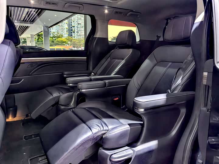 Фото 6 - GAC Trumpchi M8