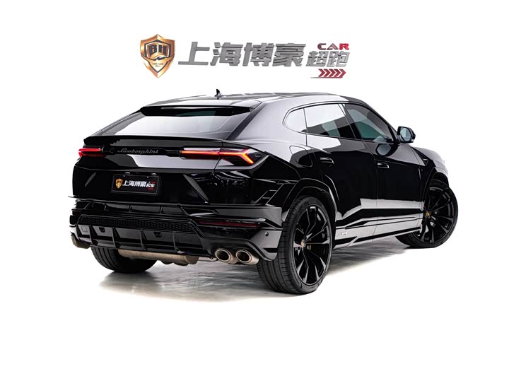 Фото 5 - Lamborghini Urus