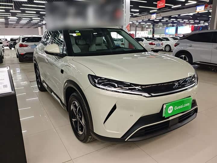 Фото 4 - BYD Yuan Up