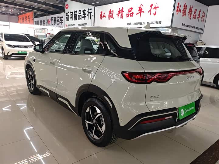 Фото 5 - BYD Yuan Up