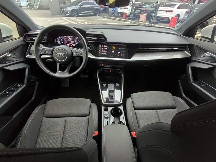 Фото 8 - Audi A3