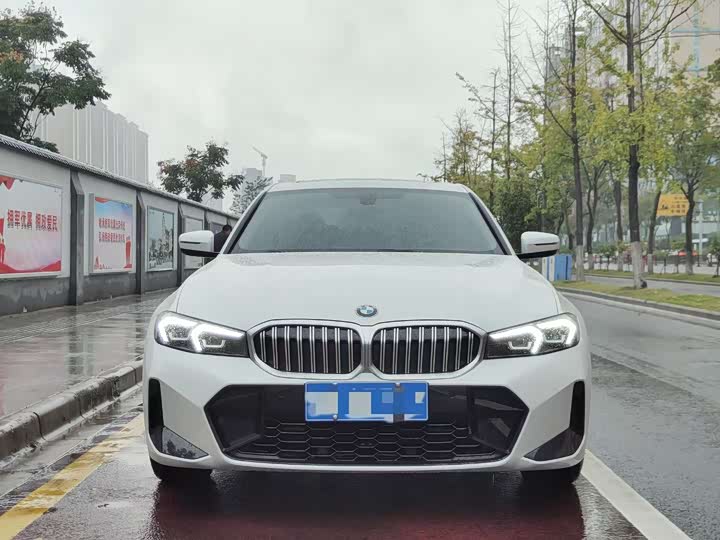 Фото 2 - BMW 3 Series