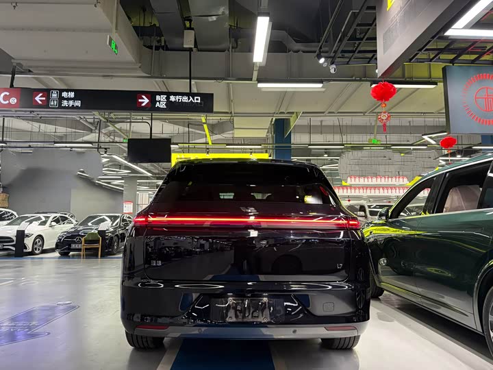 Фото 5 - LiXiang L7