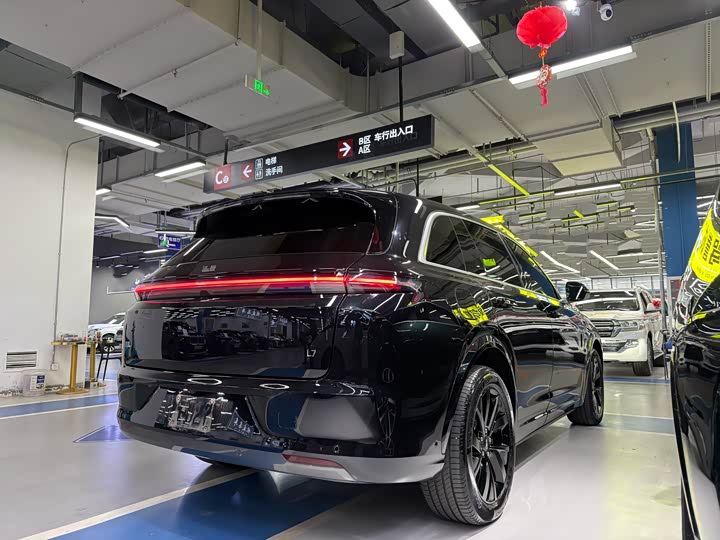 Фото 6 - LiXiang L7