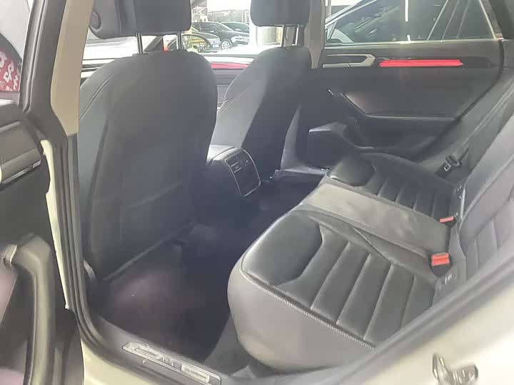 Фото 6 - Volkswagen CC