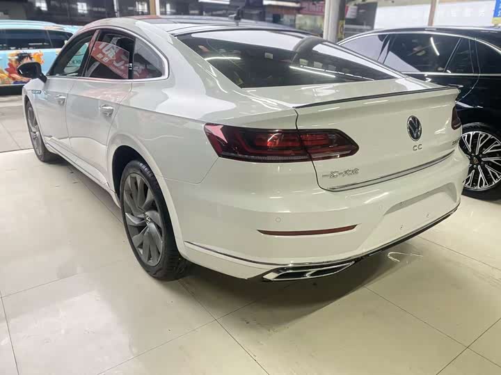Фото 9 - Volkswagen CC