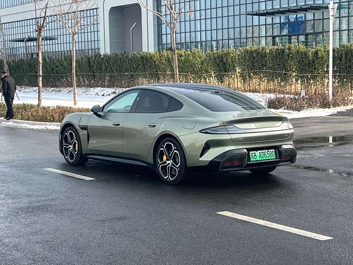 Фото 7 - Xiaomi SU7