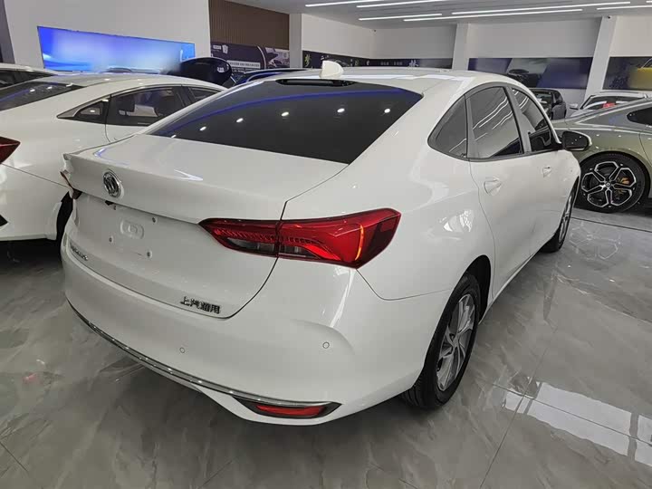 Фото 7 - Buick Verano