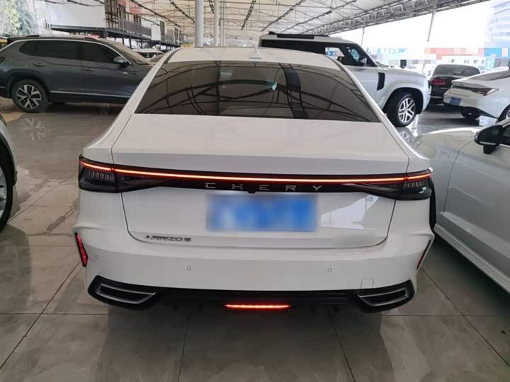 Фото 6 - Chery Arrizo 8