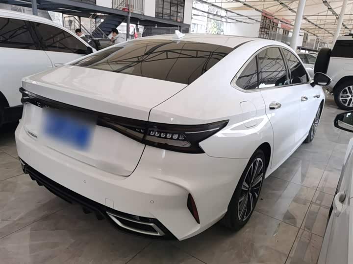 Фото 7 - Chery Arrizo 8