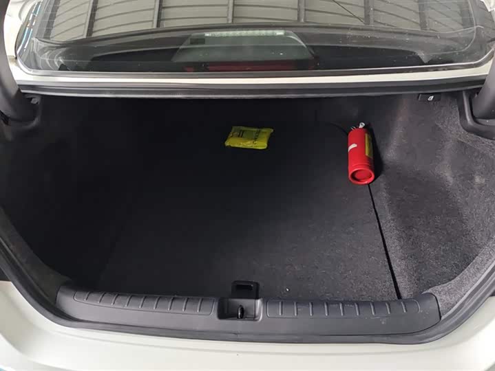 Фото 4 - Honda Inspire