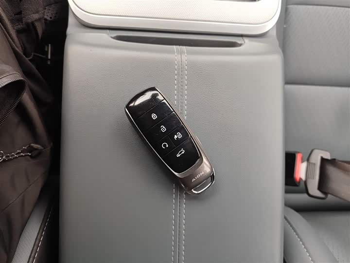 Фото 9 - GAC Aion Y