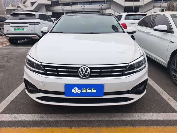 Фото 2 - Volkswagen Lamando L