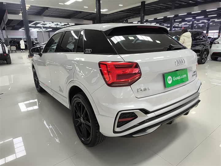 Фото 5 - Audi Q2L