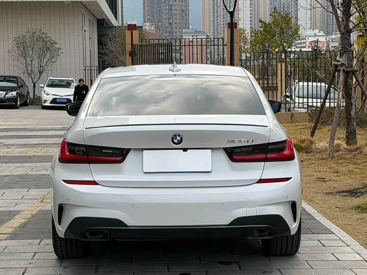 Фото 5 - BMW 3 Series