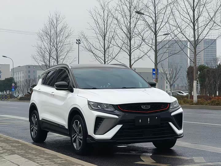 Фото 3 - Geely Coolray