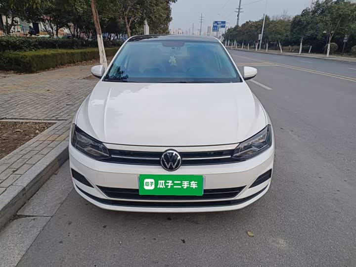 Фото 3 - Volkswagen Polo