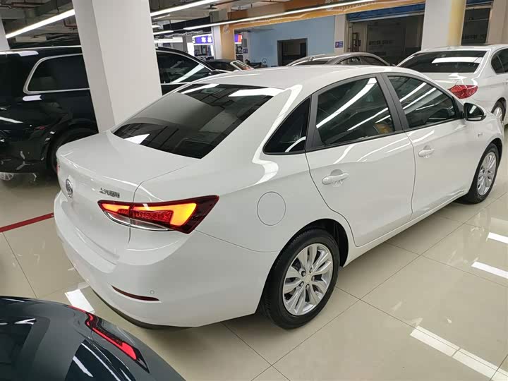 Фото 7 - Buick Excelle GT