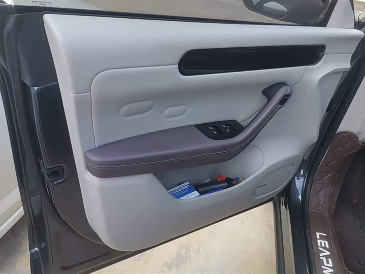 Фото 7 - Leapmotor C11