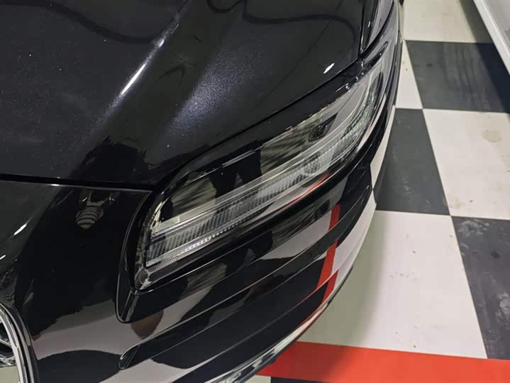 Фото 5 - Lincoln Nautilus