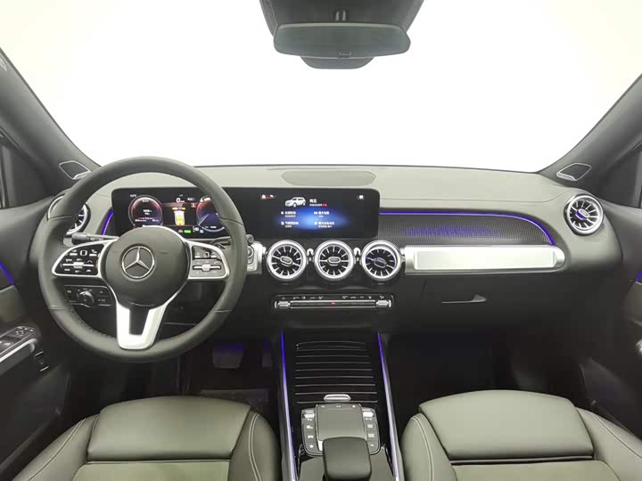 Фото 5 - Mercedes-Benz EQB
