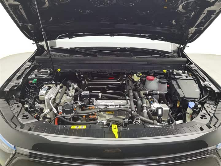 Фото 6 - Mercedes-Benz EQB