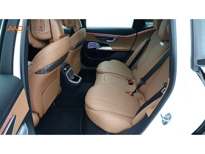 Фото 7 - Mercedes-Benz E-Class Hybrid