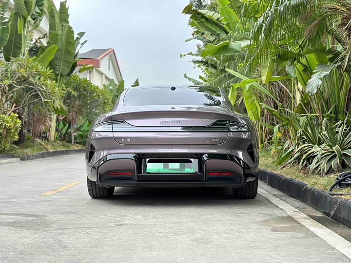 Фото 4 - Xiaomi SU7