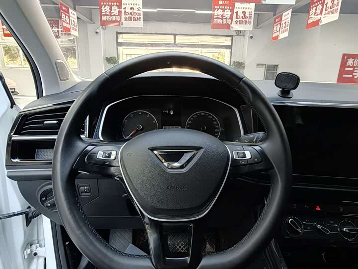 Фото 8 - Jetta VS5