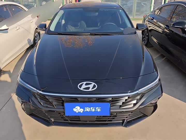 Фото 2 - Hyundai Elantra N line