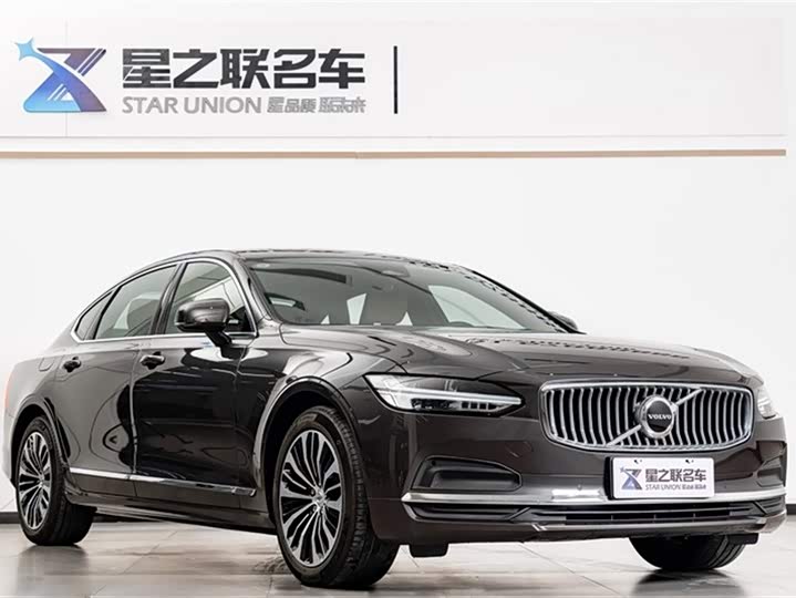 Фото 5 - Volvo S90