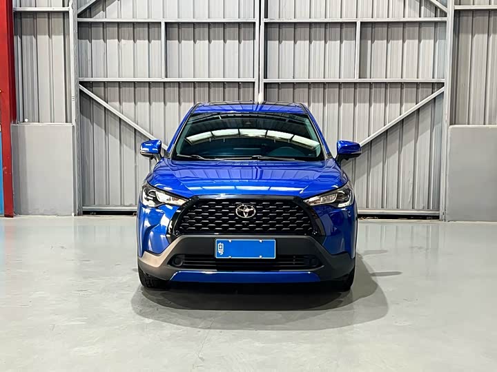 Фото 2 - Toyota Corolla Cross