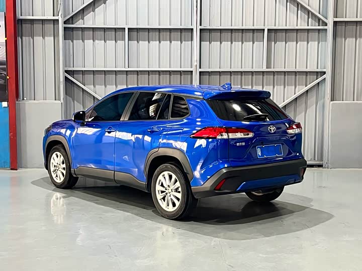 Фото 9 - Toyota Corolla Cross