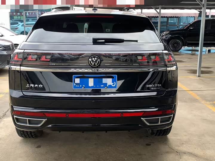 Фото 8 - Volkswagen Teramont X