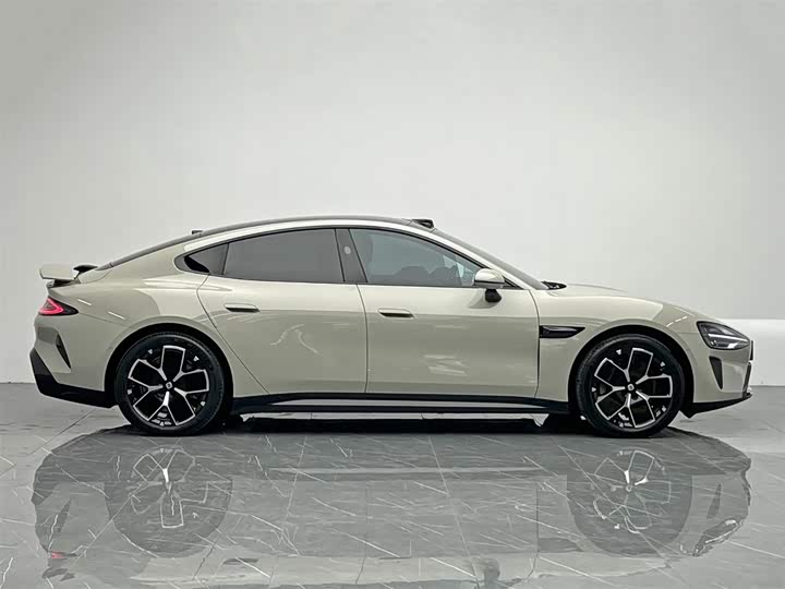 Фото 7 - Xiaomi SU7