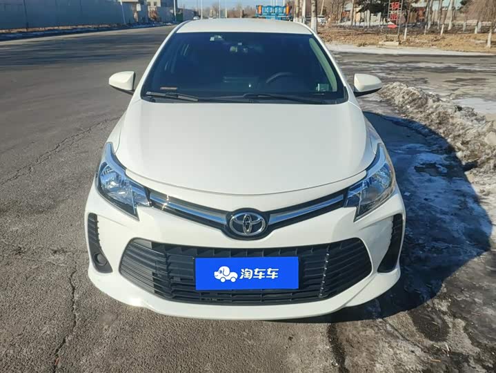 Фото 2 - Toyota Vios