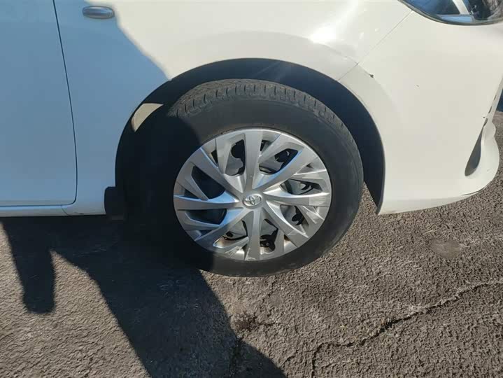 Фото 6 - Toyota Vios