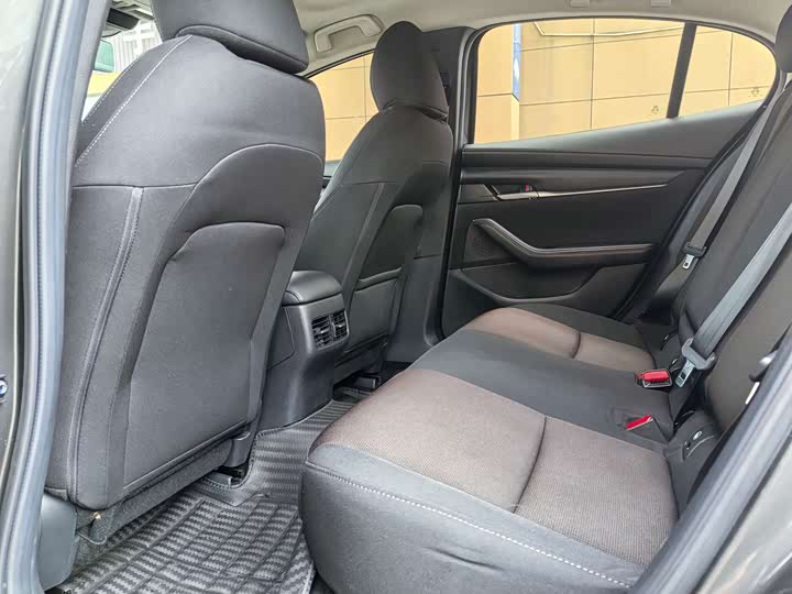 Фото 7 - Mazda 3 (Axela)