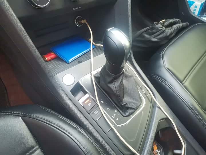 Фото 7 - Volkswagen Tiguan L Pro