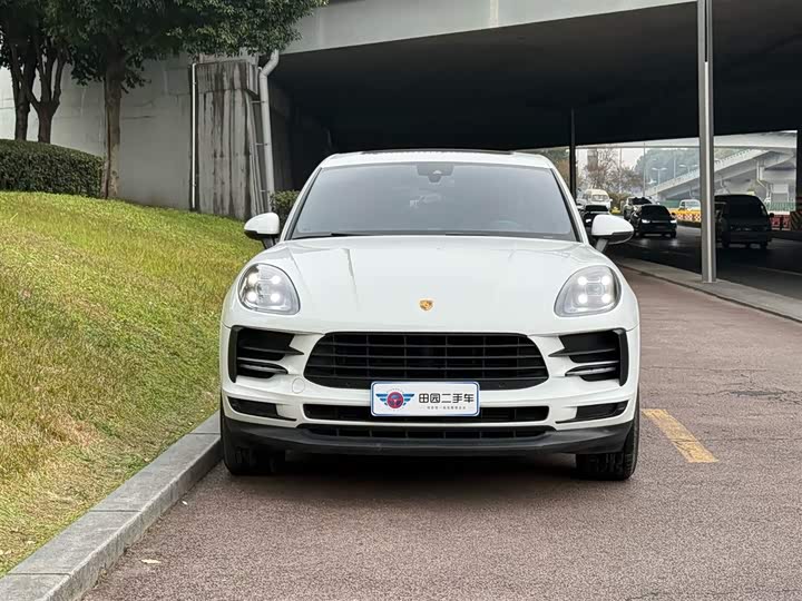 Фото 2 - Porsche Macan