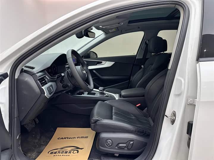 Фото 8 - Audi A4L