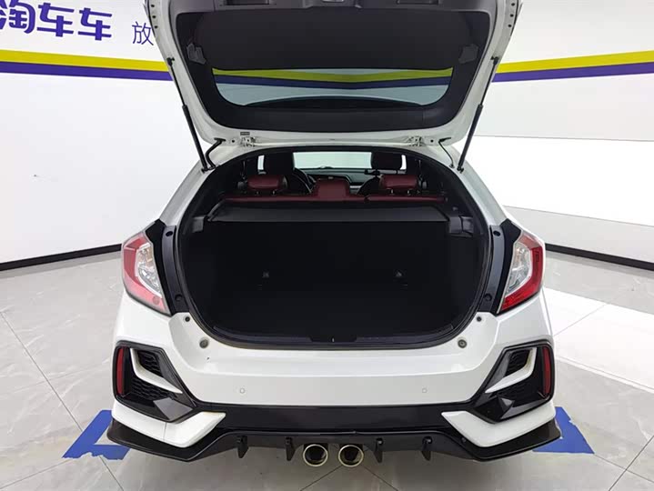 Фото 4 - Honda Civic