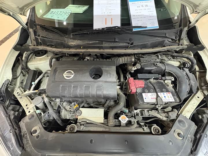 Фото 9 - Nissan Tiida