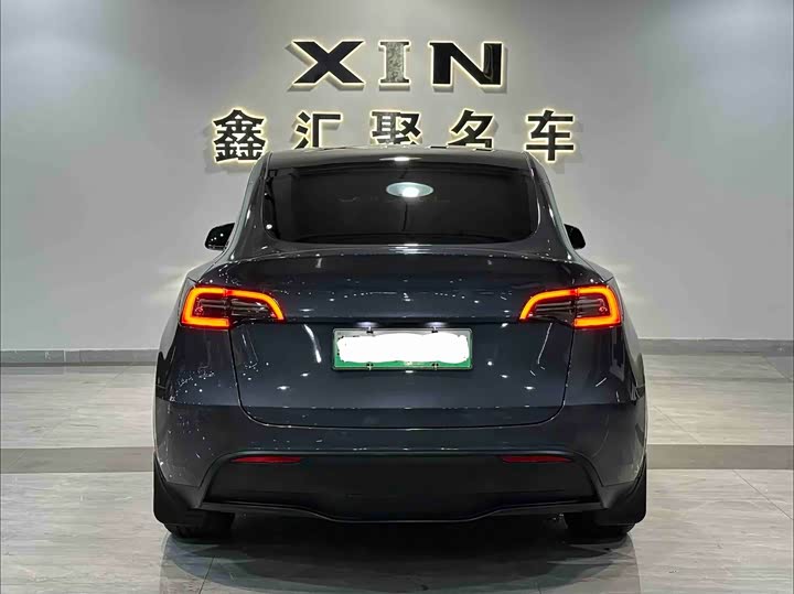 Фото 5 - Tesla Model Y