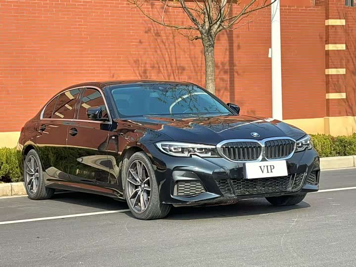 Фото 3 - BMW 3 Series