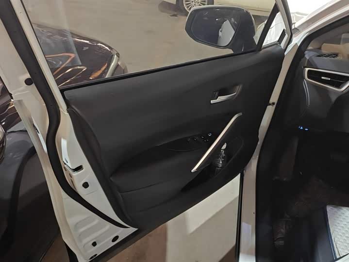 Фото 7 - Toyota Corolla Cross