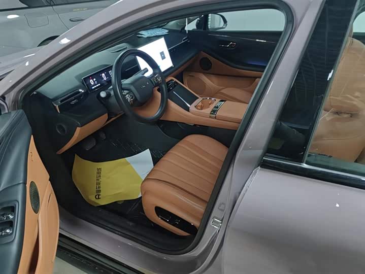 Фото 9 - GAC Aion RT