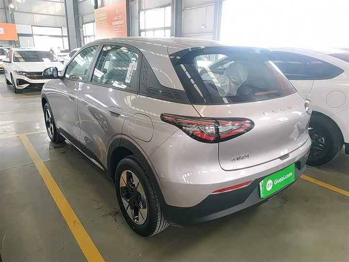 Фото 5 - Geely Galaxy Geome