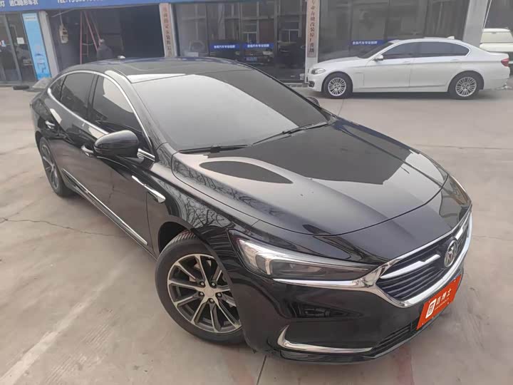 Фото 2 - Buick LaCrosse